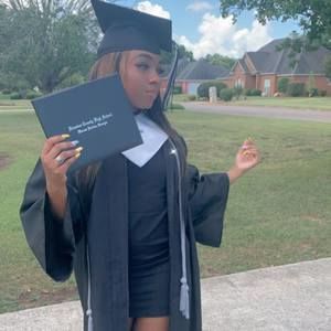 Meet your Posher, Precious